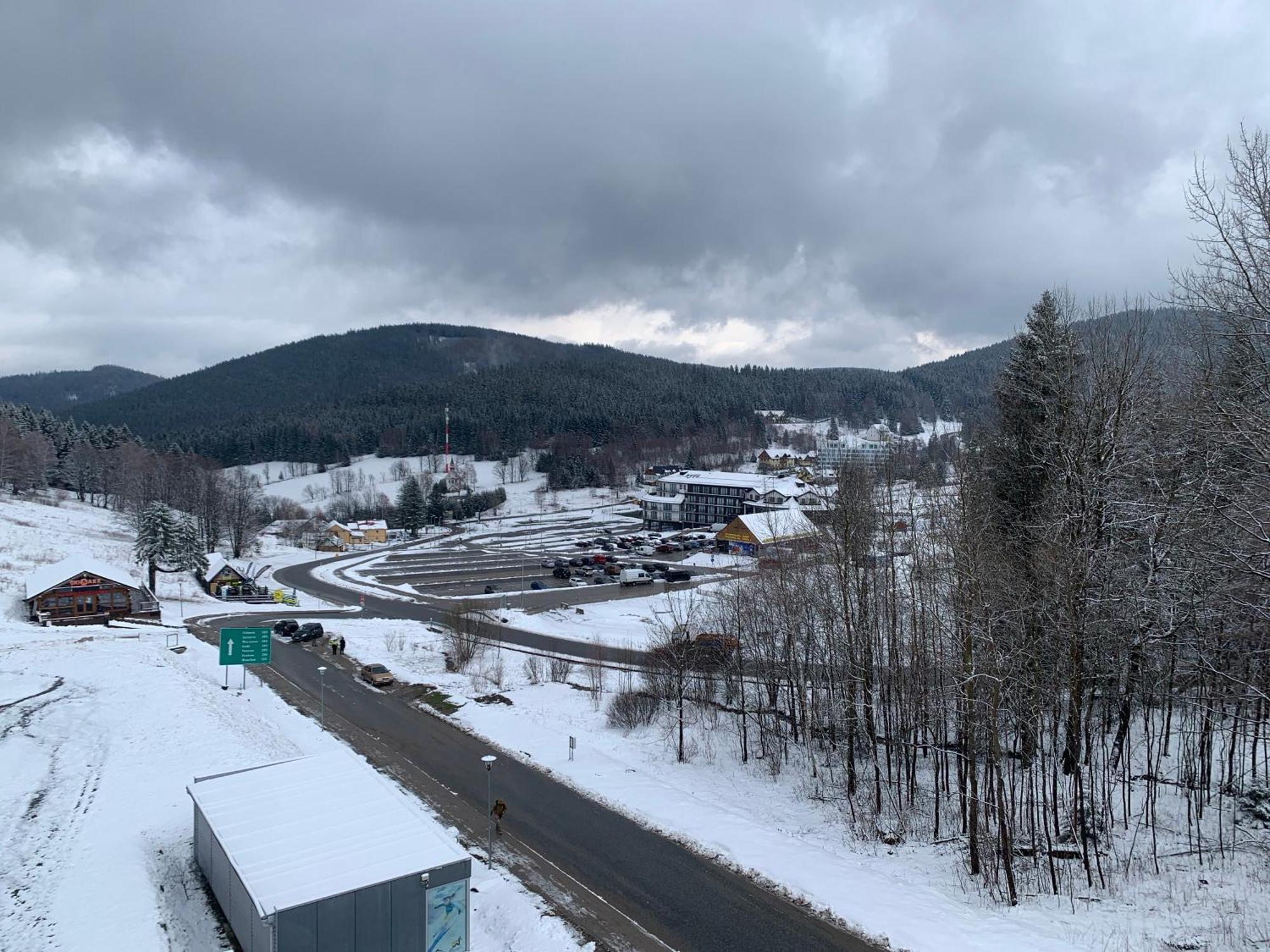 Buena Vista Czarna Gora * Сєнна